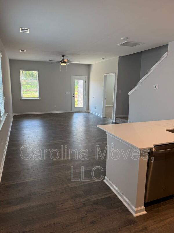 Photo - 417 Mariene Dr Apartment