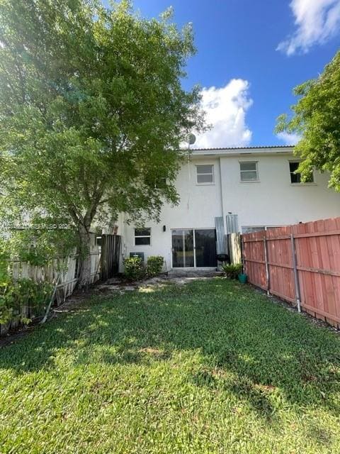 Building Photo - 1581 SE 31st Ct