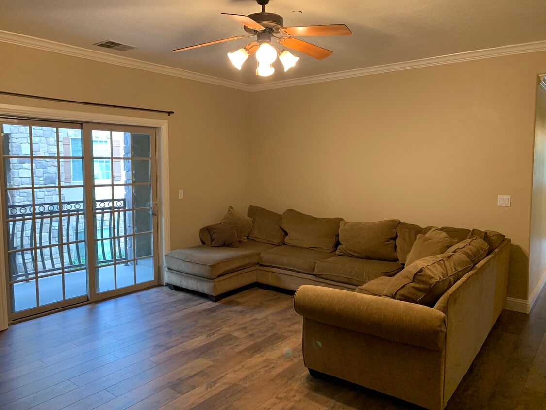 Primary Photo - 209 N 1200 W