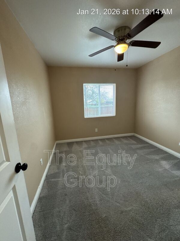 Building Photo - 1142 Van Dorsten Ave