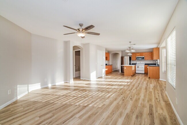 Foto del edificio - 11242 E Camino St