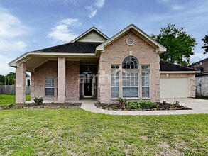 Building Photo - 534 Starkstone Ct