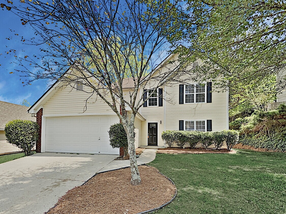 1067 Woodsong Pass Court House Rental in Lawrenceville, GA