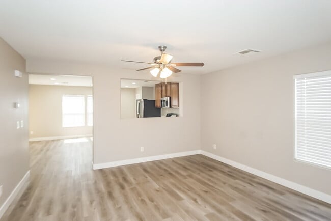 Building Photo - 7249 Huckaby Ave
