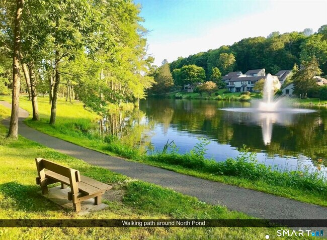 Foto del edificio - 576 Heritage Vlg