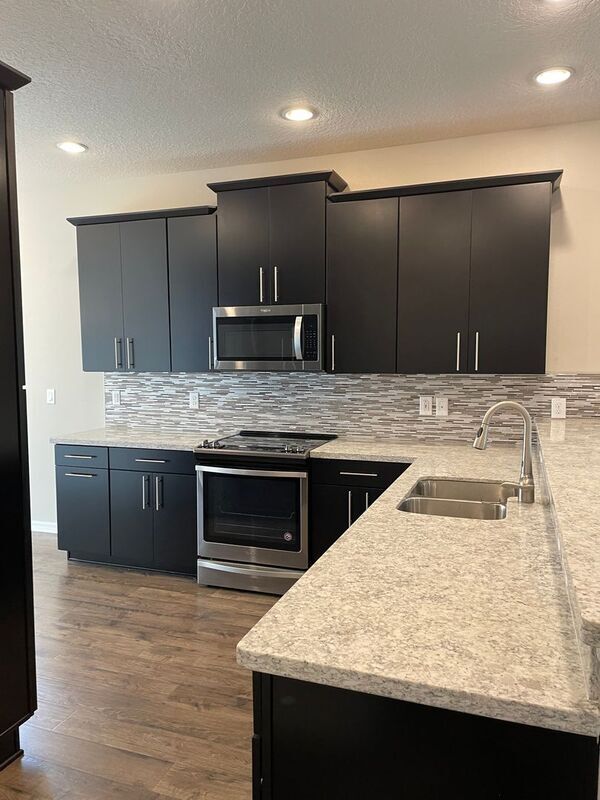 Building Photo - 2609 Amati Dr