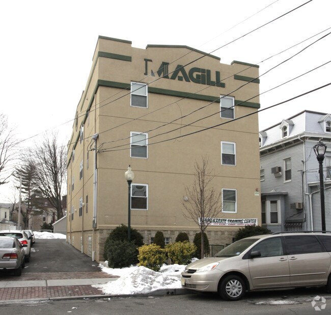 458 Morris Ave Elizabeth, NJ 07208 Rentals Elizabeth, NJ