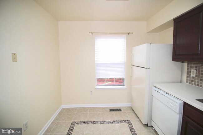Building Photo - 14793 Winding Loop