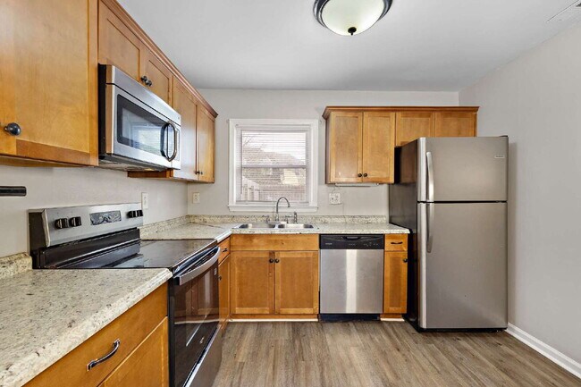 Building Photo - Western Branch Townhouse