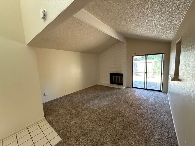 Foto del edificio - 2674 Bradford Way