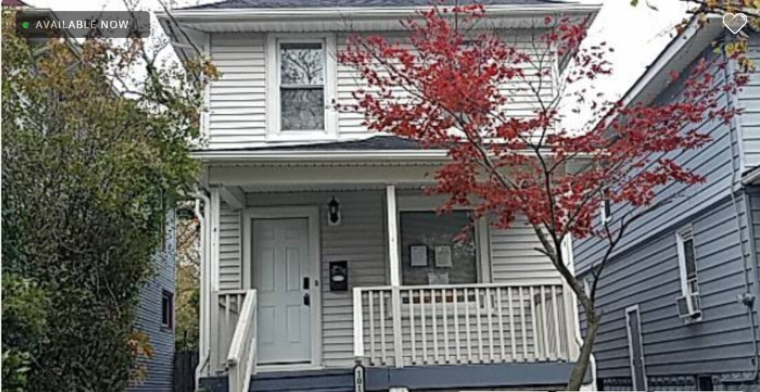 Primary Photo - 1019 1st Ave
