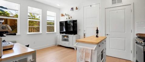 Foto del edificio - 29438 Urbia Way