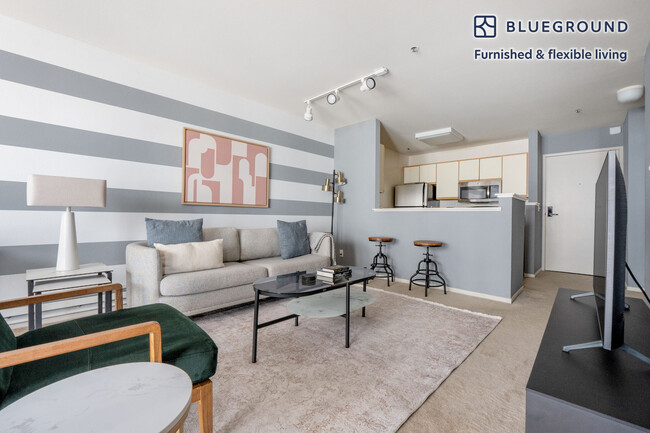 Building Photo - 1 Bayside Village Pl