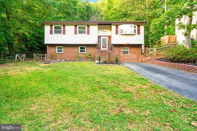 Building Photo - 2447 Harpoon Dr
