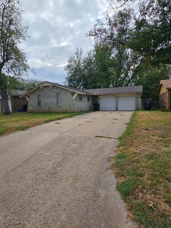 Foto principal - 705 Greenvale Rd