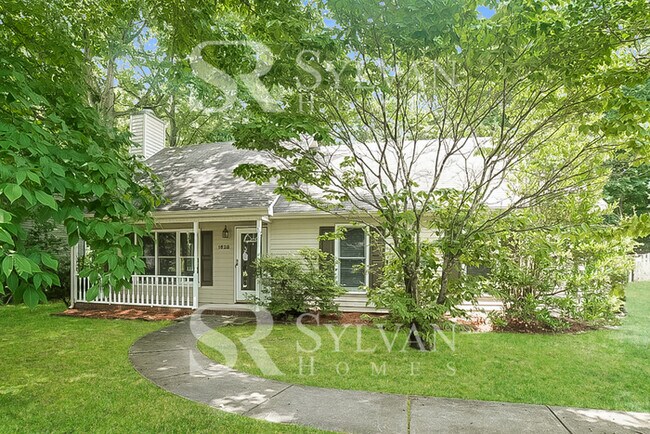 Building Photo - Living where You Love is Good for your Heart!