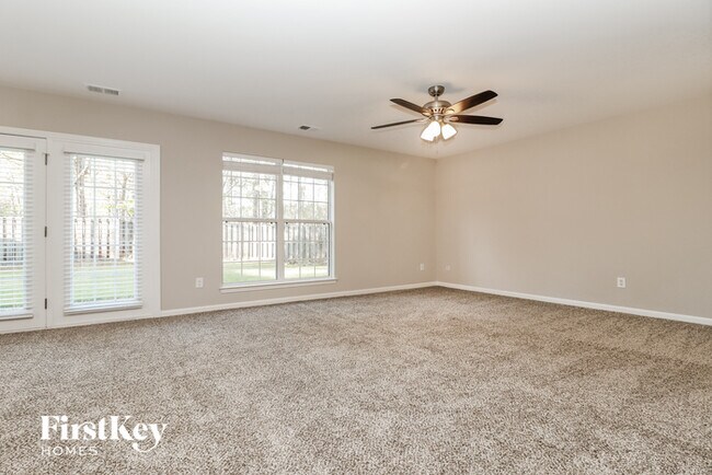 Building Photo - 4804 Carnoustie Ct