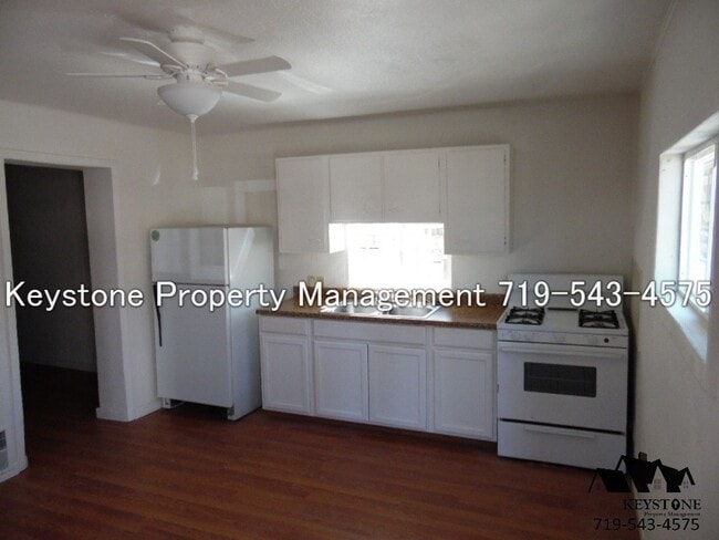 Building Photo - $475 OFF - Move In Special! Two Bedroom Un...