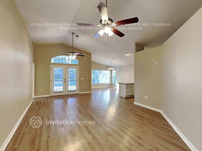 Foto del edificio - 10603 Magrath Ln