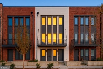 Building Photo - 1251 Chelsea Cir NW