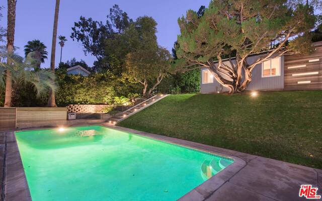 Building Photo - 3325 Laurel Canyon Blvd