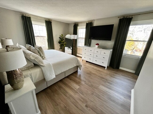 Building Photo - 54 Doane Rd