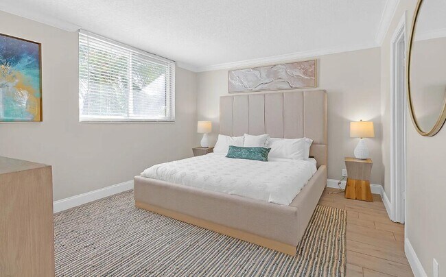 Building Photo - 601 N Ocean Blvd