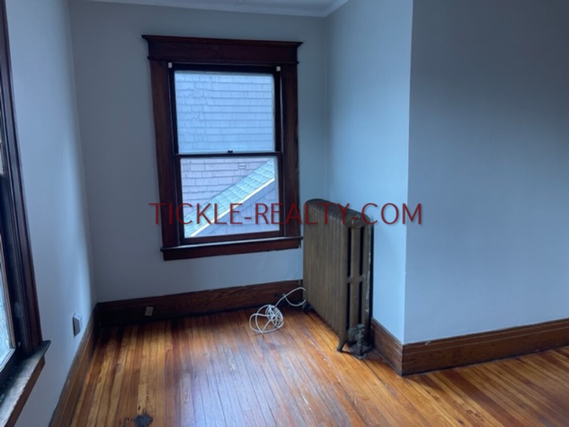 Primary Photo - 18-22 Wilmer St