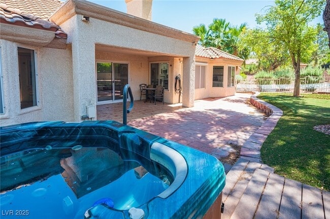 Building Photo - 9053 Firebird Dr