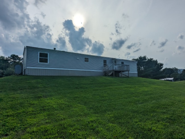 Building Photo - 291 Moses Ln