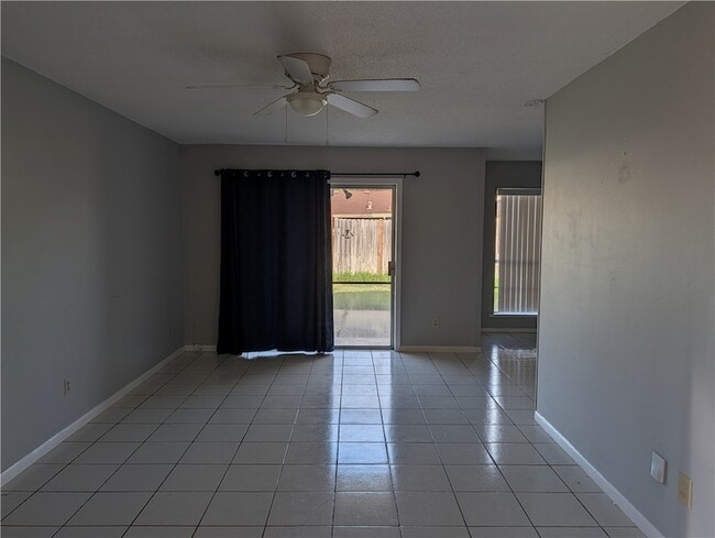Foto del edificio - 1606 Spicewood Dr