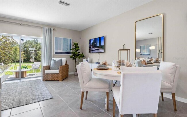 Foto del edificio - 1642 Rock Elm Rd