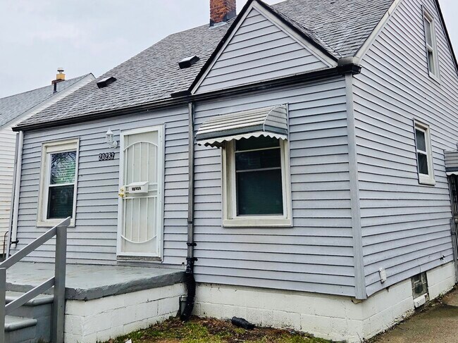 Foto del edificio - 20282 Westphalia St