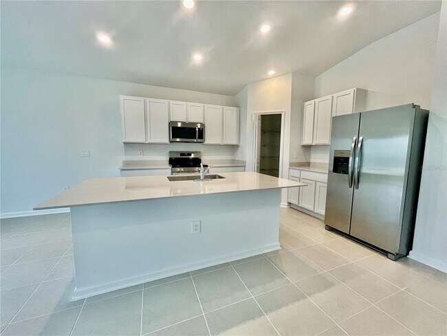 Building Photo - 4700 Golden Knight Blvd
