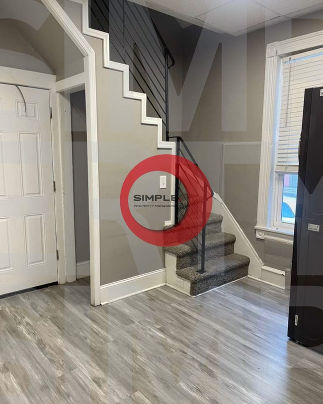 Photo - 110 N 10th St Apartment