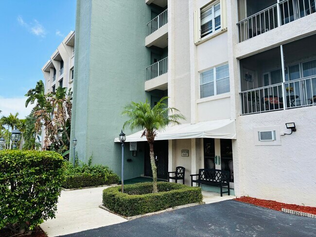 Foto del edificio - 505 Spencer Dr