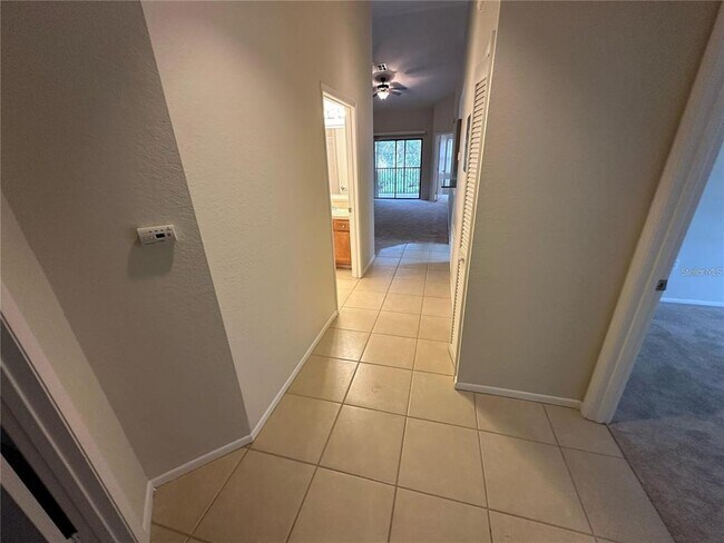 Foto del edificio - 7801 Sugar Brook Ct