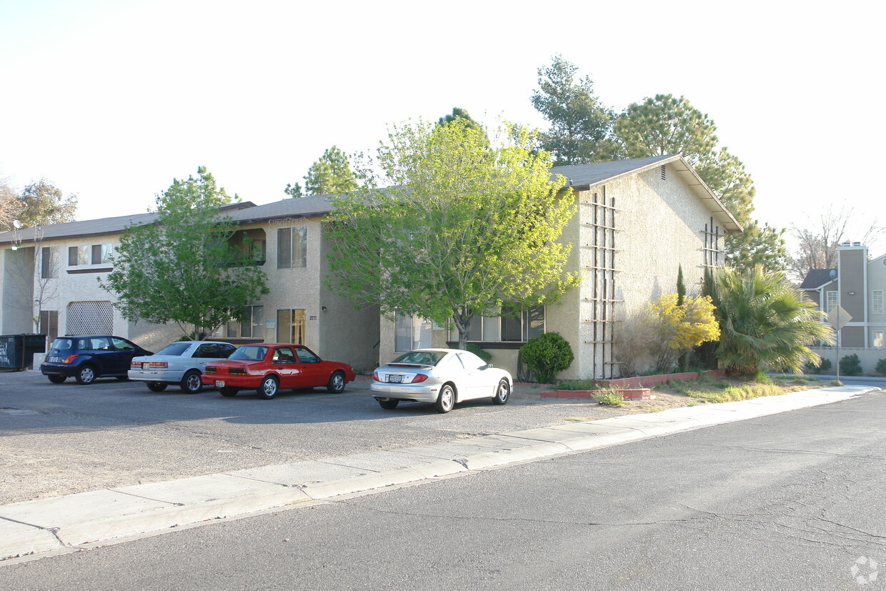 Building Photo - Mountain Vista