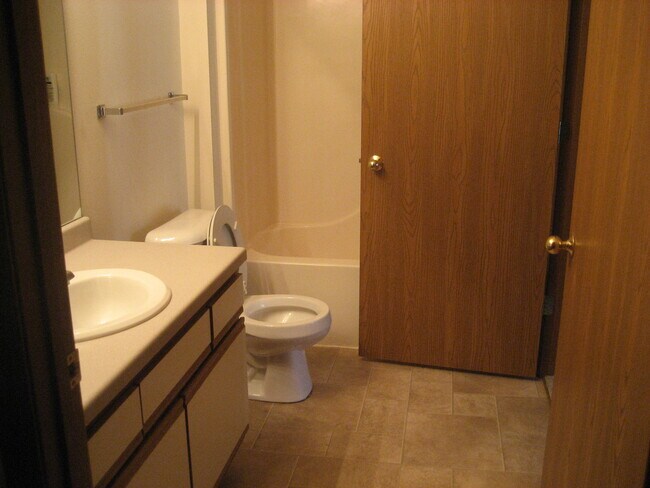 Building Photo - 969 Rockefeller Ln