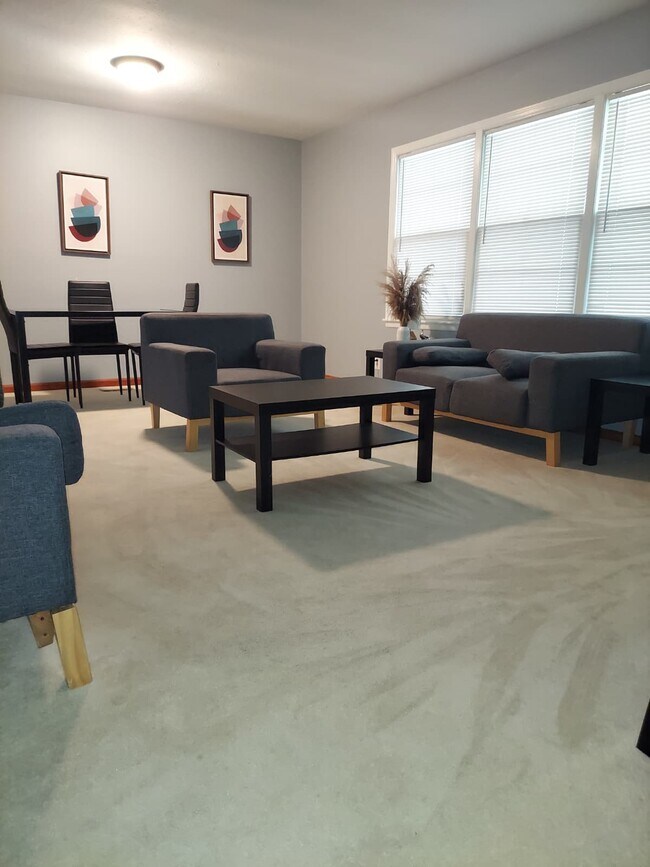 Sala de estar - 2913 Hester Ln NW