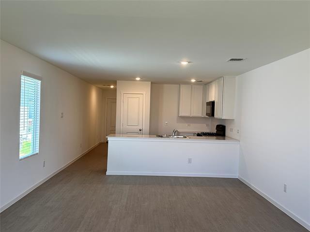 Building Photo - 3900 Pontchartrain Pkwy