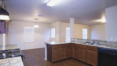 Building Photo - 7510 Spanish Dagger