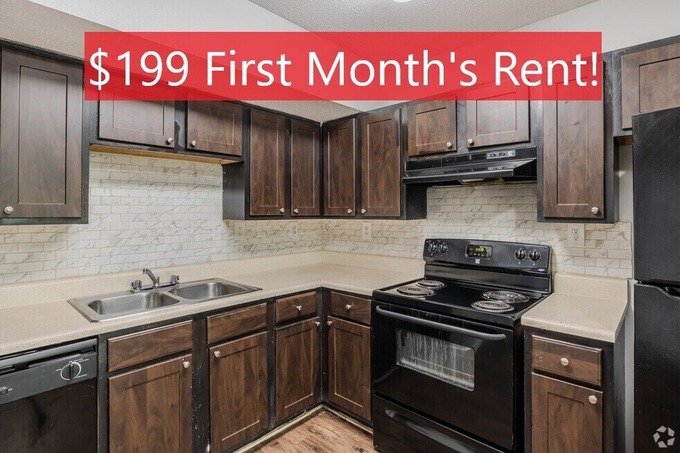 Foto principal - Pointe South Townhomes
