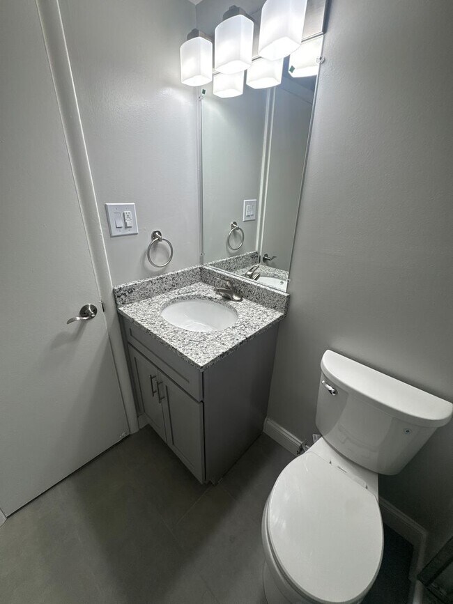 Interior Photo - Hewitt Gardens Apartments