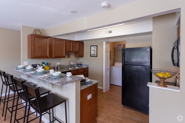 4BR, 2BA - 1,200SF - Hawks Landing Apartments