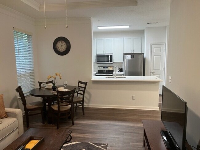 Building Photo - 32000 Gardner Dr