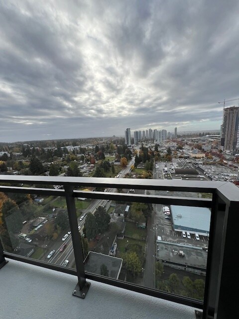 Photo du bâtiment - 13675-1107A 107A Ave