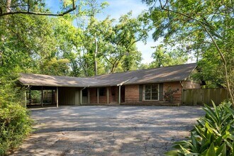 Building Photo - 1031 Ridgeley Dr