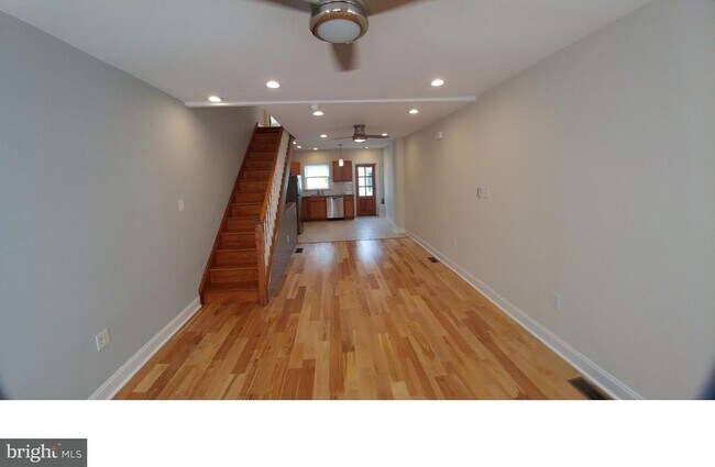 Building Photo - 2231 Titan St