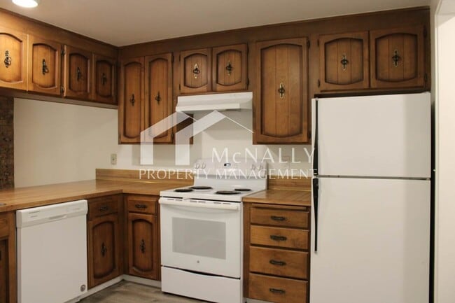 Foto del edificio - 5304-5304 96th Ave Ct NW